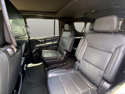 Used 2021 GMC Yukon XL Denali AWD/4WD image 21
