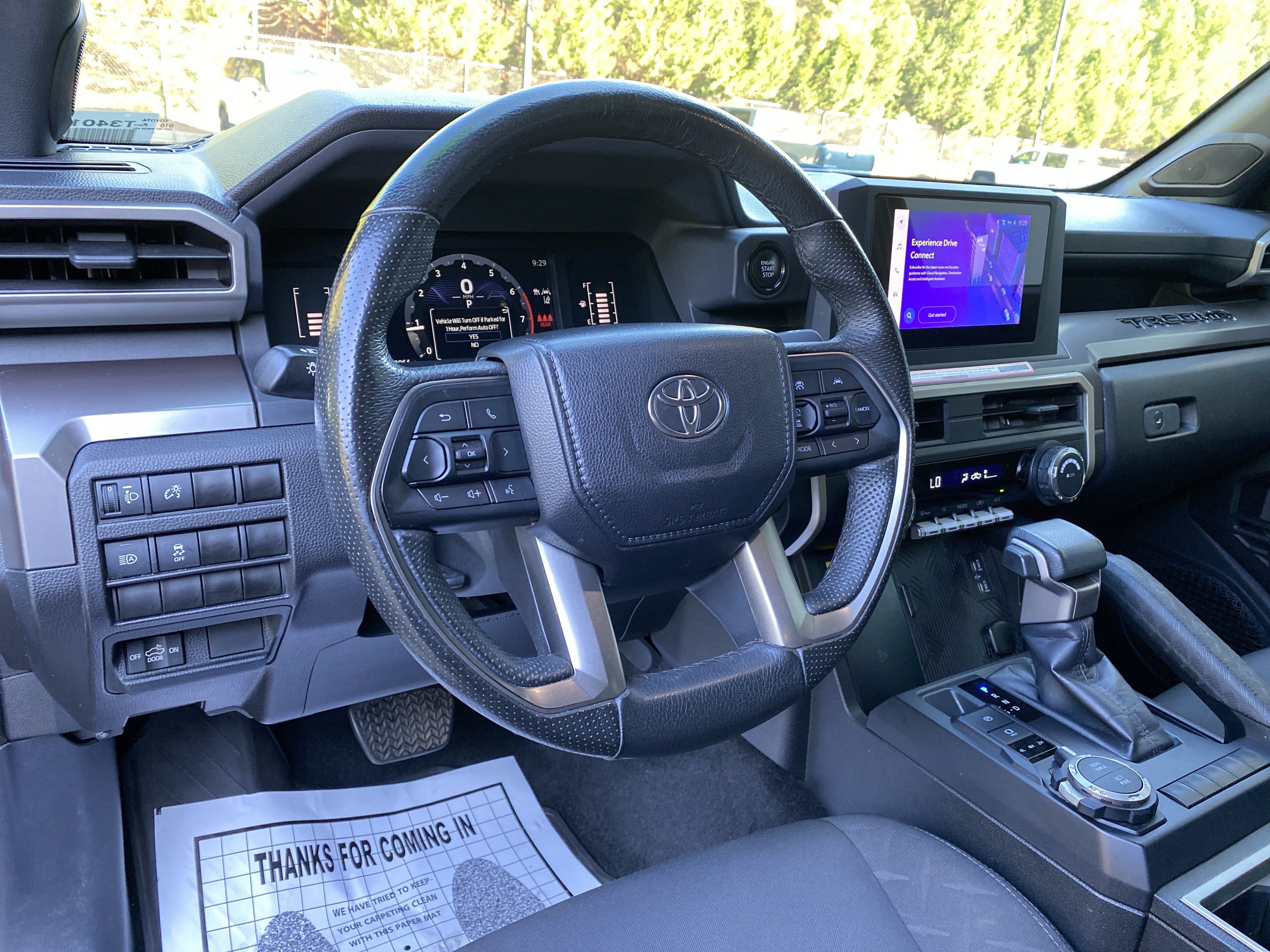 Used 2024 Toyota Tacoma SR5 w/ SR5 Upgrade Package AWD/4WD image 17