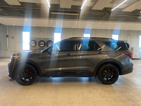Used 2020 Ford Explorer ST w/ ST Street Pack AWD/4WD image 12