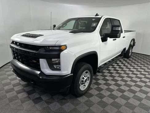 Used 2022 Chevrolet Silverado 2500 W/T w/ WT Convenience Package image 4