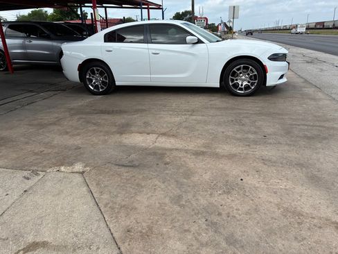 Used 2016 Dodge Charger SE w/ Power Sunroof Group AWD/4WD image 21
