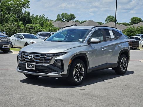 Used 2026 Hyundai Tucson SEL AWD/4WD image 2