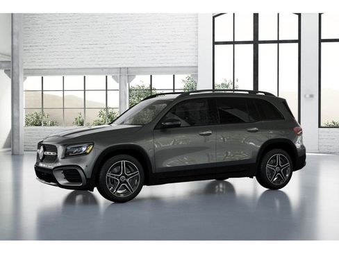 Used 2026 Mercedes-Benz GLB 250 image 37