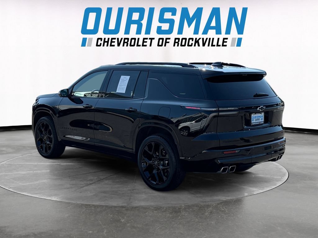 Used 2025 Chevrolet Traverse RS FWD image 4