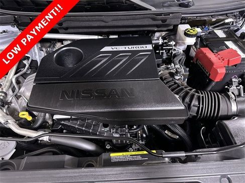 Used 2023 Nissan Rogue SV image 31