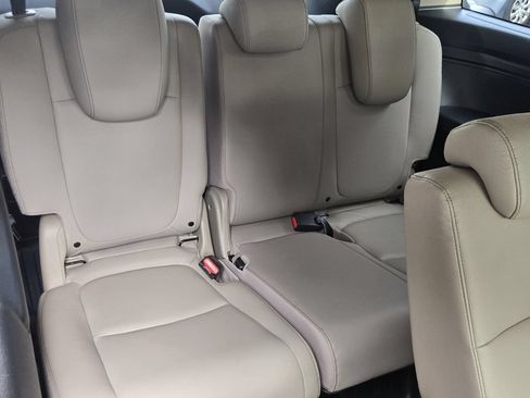 Used 2024 Honda Odyssey EX-L image 17