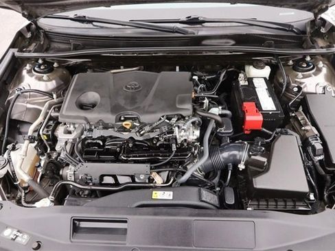 Used 2022 Toyota Camry SE image 27