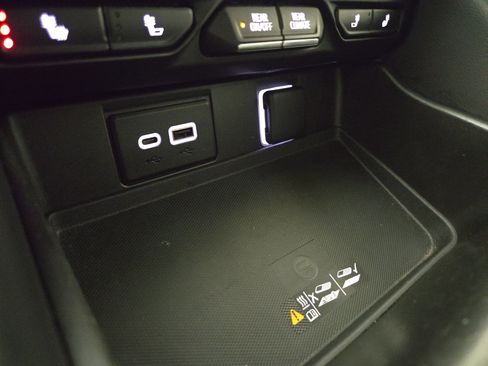 Certified 2022 Chevrolet Tahoe RST w/ Luxury Package image 28