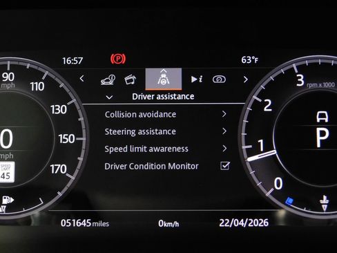 Used 2020 Land Rover Discovery Sport SE AWD/4WD image 36