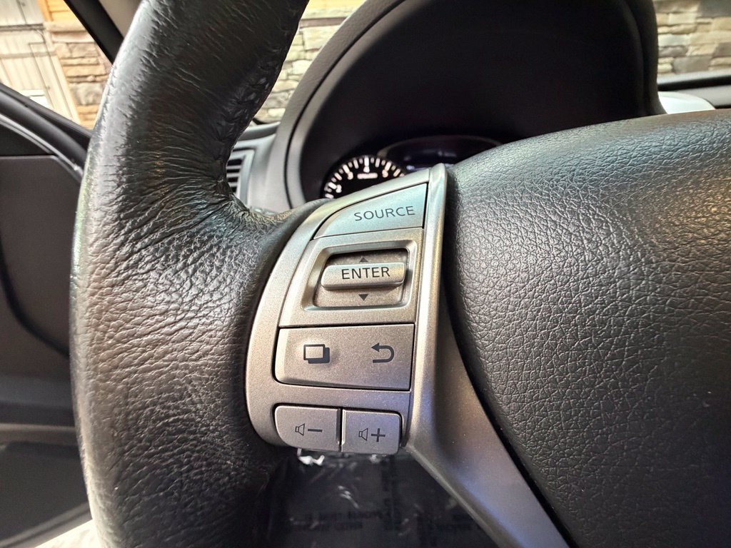 Used 2015 Nissan Altima 2.5 SV w/ Convenience Package FWD image 35