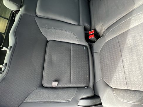 Used 2021 Chevrolet Silverado 1500 RST AWD/4WD image 18