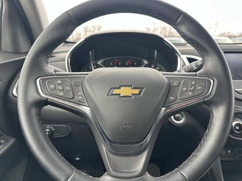 Certified 2024 Chevrolet Equinox LT w/ LPO, Floor Liner Package image 19