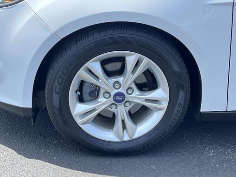 Used 2013 Ford Focus SE FWD image 12