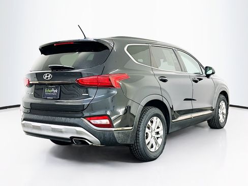 Used 2019 Hyundai Santa Fe SE AWD/4WD image 9