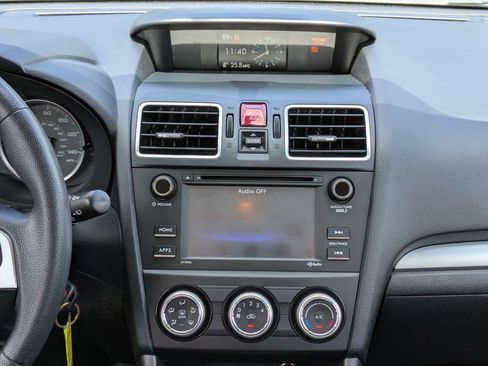 Used 2018 Subaru Forester 2.5i AWD/4WD image 20