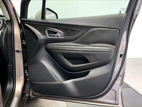 Used 2014 Buick Encore Convenience FWD image 25