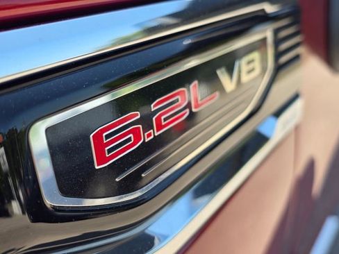 Used 2024 GMC Sierra 1500 SLT w/ SLT Premium Plus Package image 9