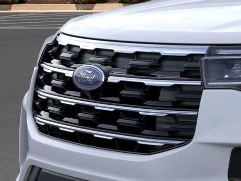 New 2026 Ford Explorer Active image 17