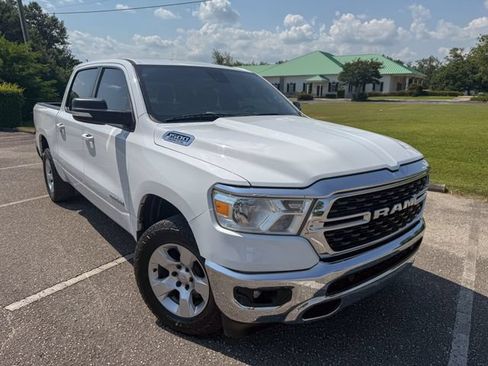 Used 2022 RAM 1500 Big Horn AWD/4WD image 2