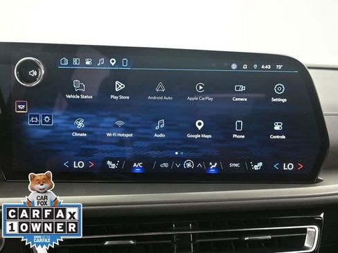 Used 2025 Chevrolet Traverse LT FWD image 12