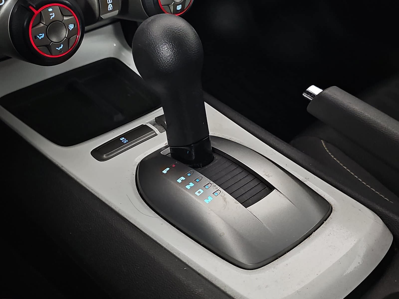 Used 2015 Chevrolet Camaro LS RWD image 19