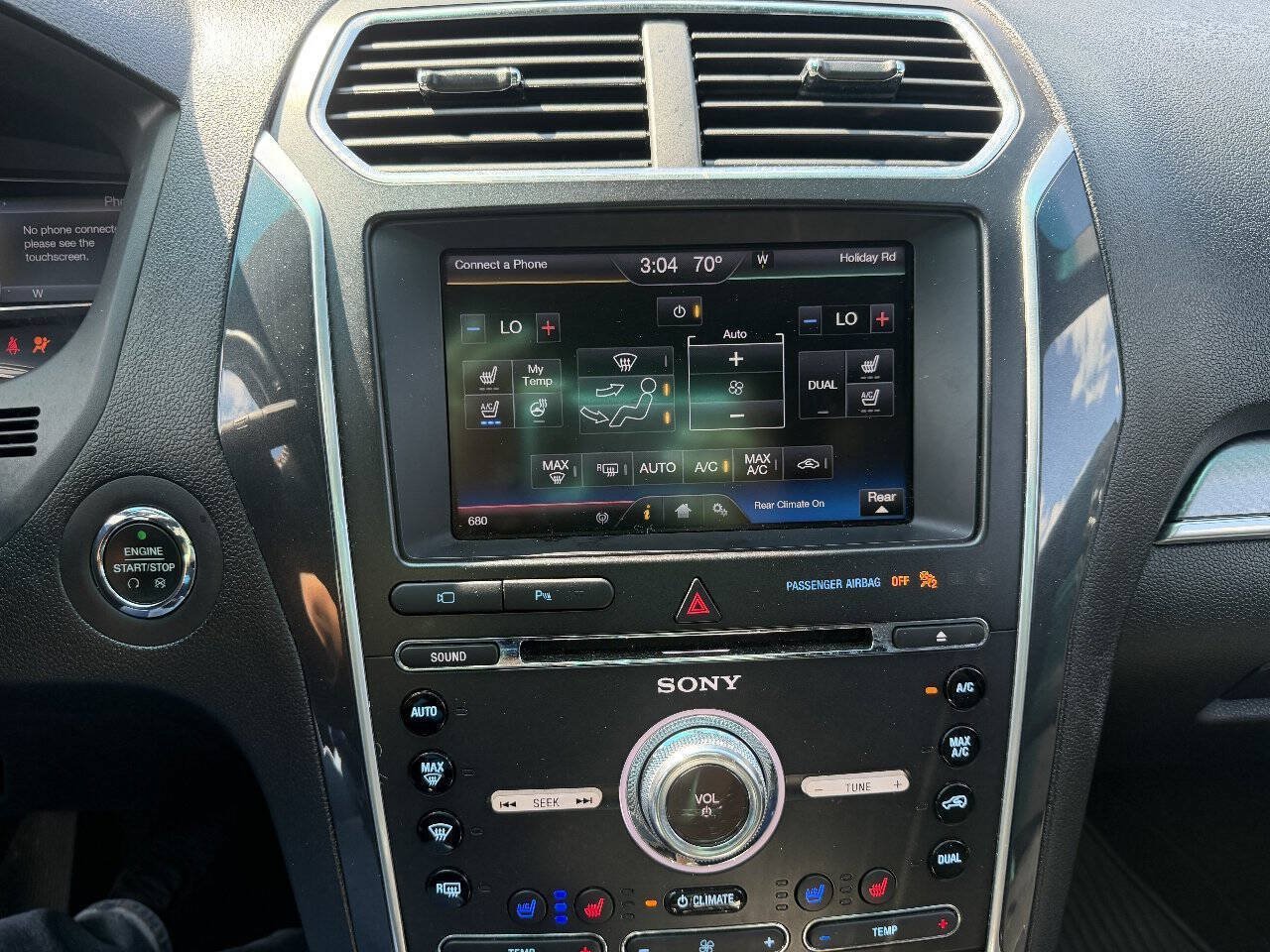 Used 2016 Ford Explorer Sport w/ Equipment Group 401A AWD/4WD image 26