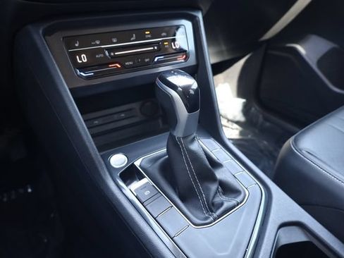 Used 2023 Volkswagen Tiguan SE FWD image 24