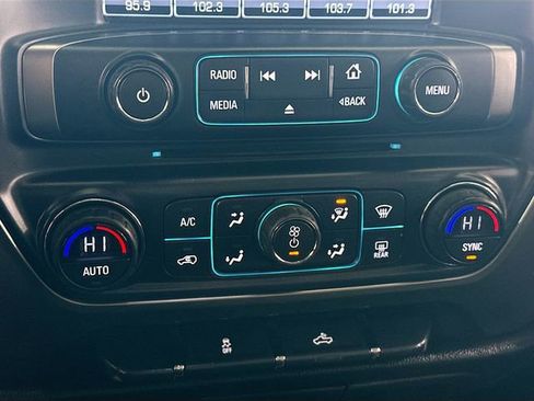 Used 2018 Chevrolet Silverado 1500 LT w/ All Star Edition image 16