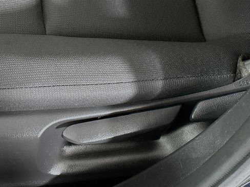 Used 2024 Toyota Corolla LE image 13