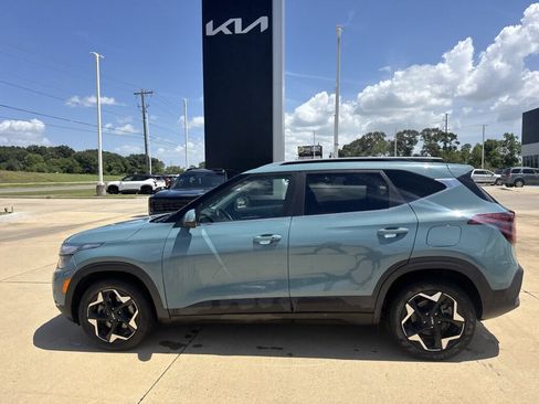 Certified 2024 Kia Seltos EX AWD/4WD image 19