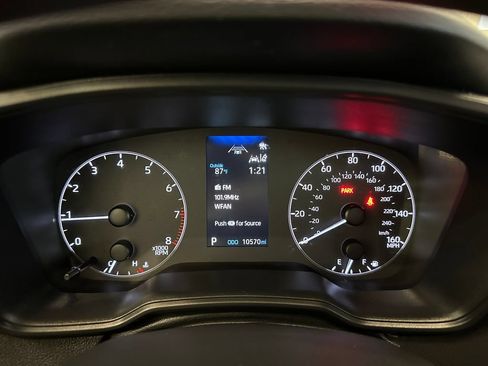 Used 2025 Toyota Corolla LE FWD image 33