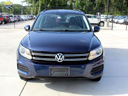 Used 2016 Volkswagen Tiguan S image 22