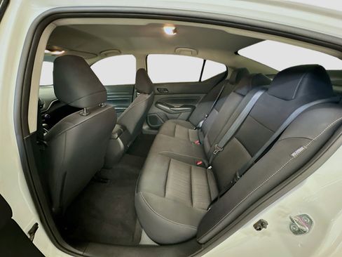 Used 2024 Nissan Altima 2.5 S image 28