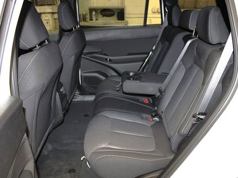 New 2026 Jeep Cherokee Laredo AWD/4WD image 29