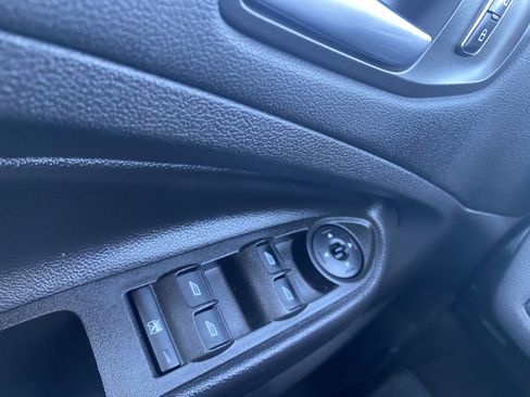 Used 2014 Ford Escape SE w/ Equipment Group 201A image 15