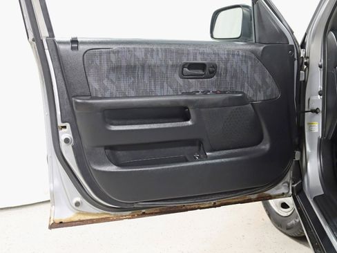 Used 2004 Honda CR-V LX image 24