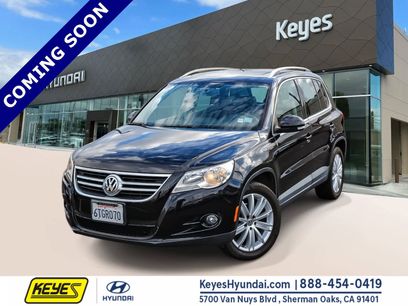 Used 2011 Volkswagen Tiguan SE