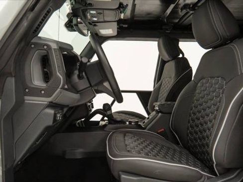 Used 2022 Ford Bronco Big Bend image 16