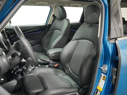 Used 2024 MINI Cooper S FWD image 7