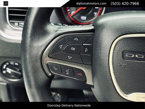 Used 2015 Dodge Charger SE w/ Popular Equipment Group RWD image 29