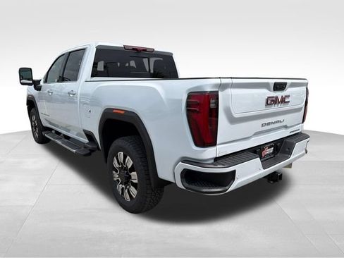 New 2026 GMC Sierra 2500 Denali w/ Denali Reserve Package AWD/4WD image 5