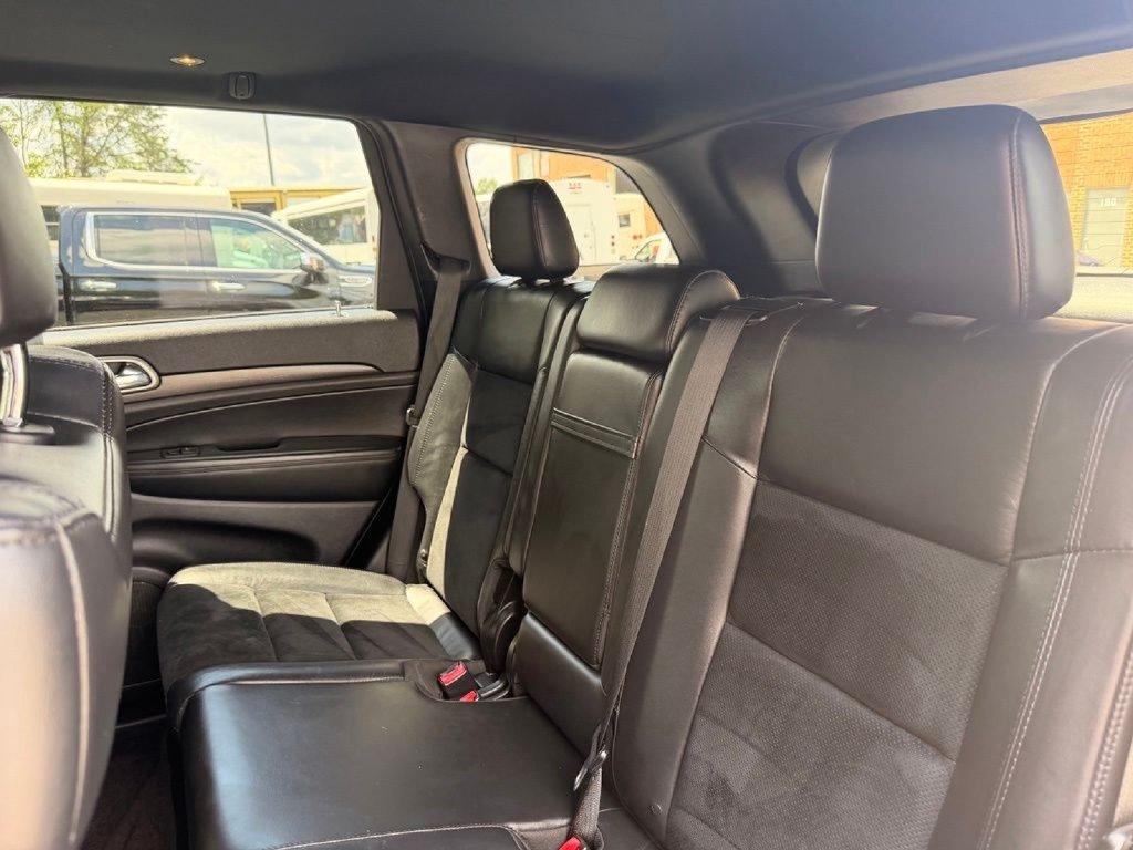Used 2017 Jeep Grand Cherokee Altitude AWD/4WD image 16
