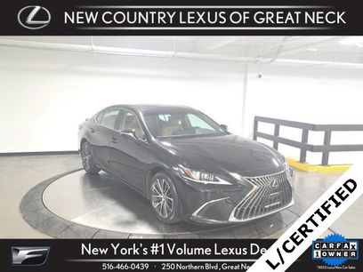 Used 2022 Lexus ES 350 w/ Premium Package