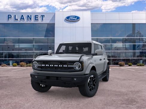 New 2026 Ford Bronco Outer Banks AWD/4WD image 2