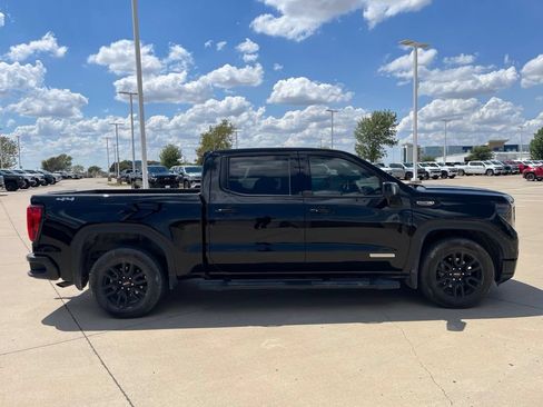 Used 2023 GMC Sierra 1500 Elevation w/ Elevation Premium Package AWD/4WD image 6