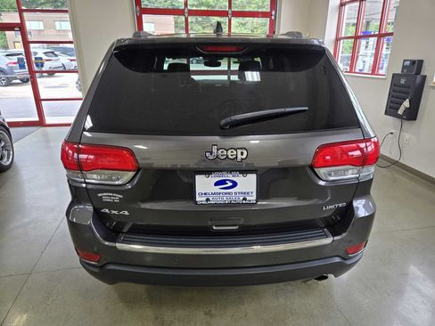 Used 2019 Jeep Grand Cherokee Limited AWD/4WD image 6
