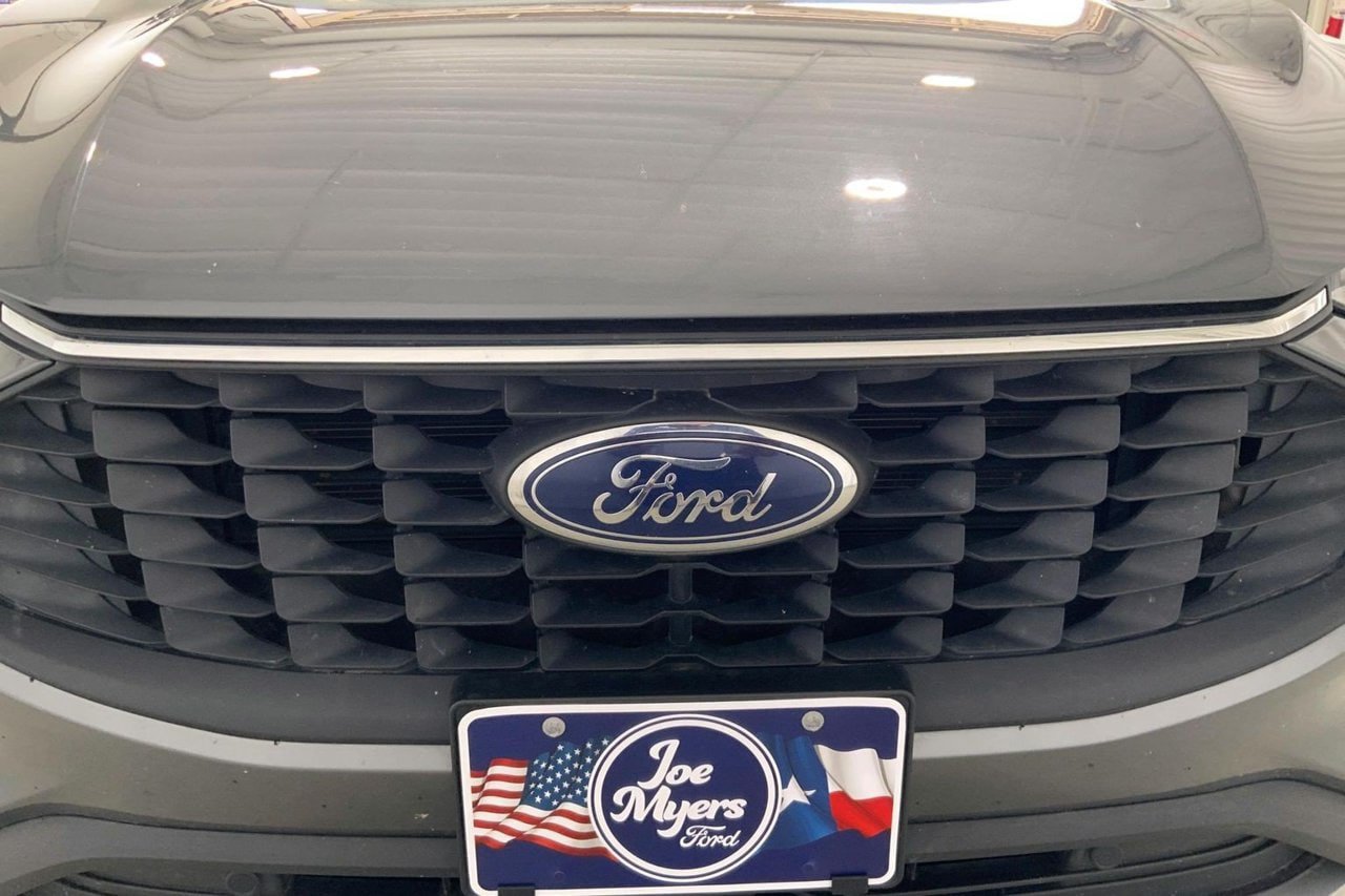Used 2025 Ford Escape Active FWD image 27