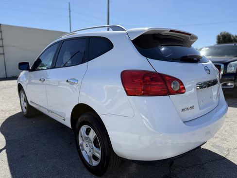 Used 2015 Nissan Rogue S w/ Convenience Package AWD/4WD image 5