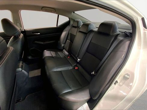 Used 2020 Nissan Altima 2.5 SR AWD/4WD image 16