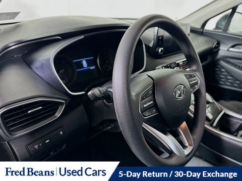 Used 2023 Hyundai Santa Fe SE image 11